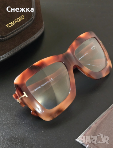 Оригинални дамски очила Tom Ford, снимка 3 - Слънчеви и диоптрични очила - 44569702