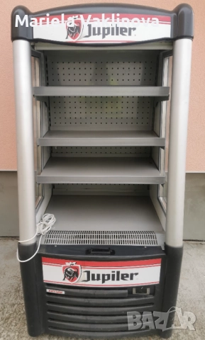 Хладилна витрина