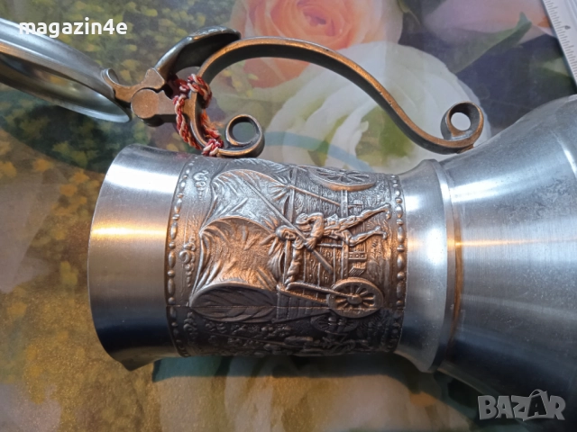 Ретро колекция, Ретро колекция, Кана от калай за вино, замък Schweinsberg Австрия,Родопис,, снимка 4 - Прибори за хранене, готвене и сервиране - 51850339