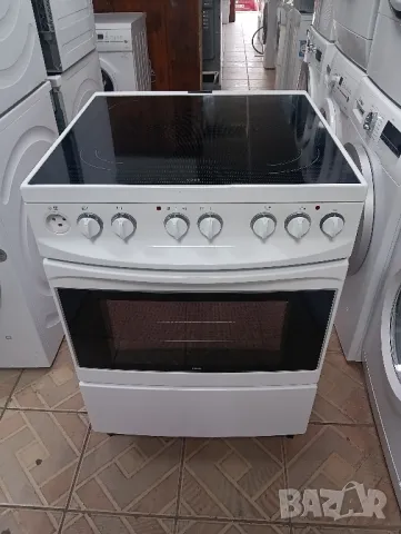 Свободно стояща печка с керамичен плот Voss  с две години гаранция!, снимка 1