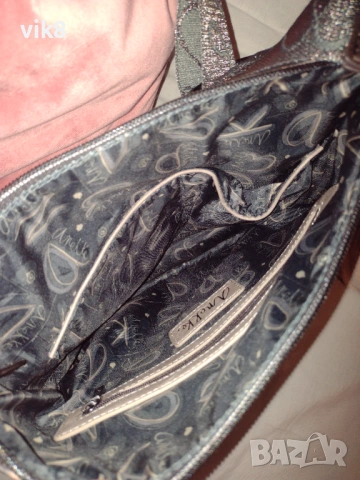 Ново!!!Anekke чисто нова чанта през рамо, снимка 3 - Чанти - 53738236