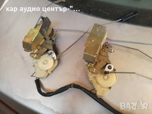 Honda CR-V/2-ген. машинки/централно/брави, снимка 2 - Части - 36209344