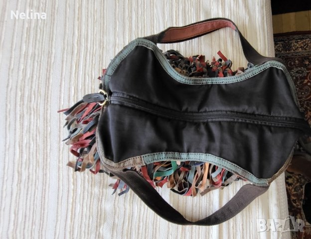 Продавам дамска чанта с ресни от ест.кожа, снимка 5 - Чанти - 42203169