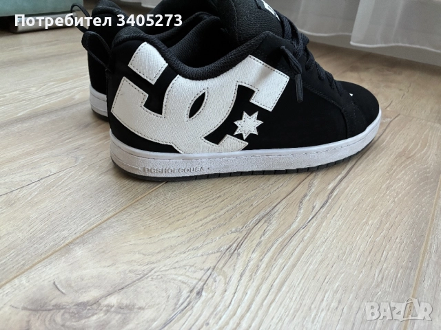 Кецове DC Shoe Company, снимка 3 - Кецове - 51824712