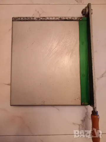 гилотина за хартия, снимка 1