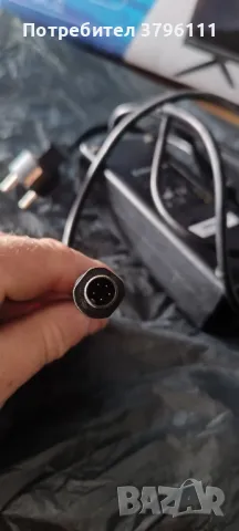 Зарядно 5 пина 