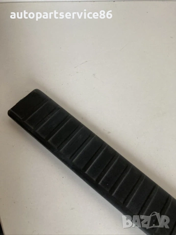 Ляв праг за врата за Jeep Cherokee 2.8 CRD (2005) 55352779AE, снимка 2 - Части - 53569627