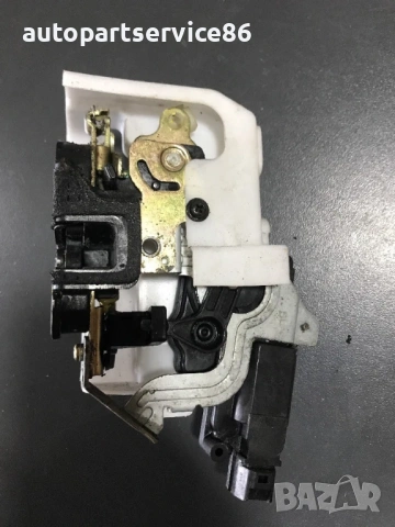 Механизъм за заключване на задна лява врата за KIA Picanto (2003-2007) 5c22, снимка 2 - Части - 53282900