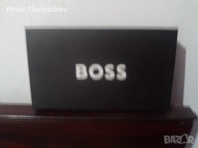 нов луксозен кожен дамски портфейл BOSS., снимка 5 - Чанти - 52566950