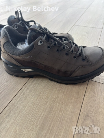 мъжки обувки. Lowa gore tex, снимка 9 - Маратонки - 56353029