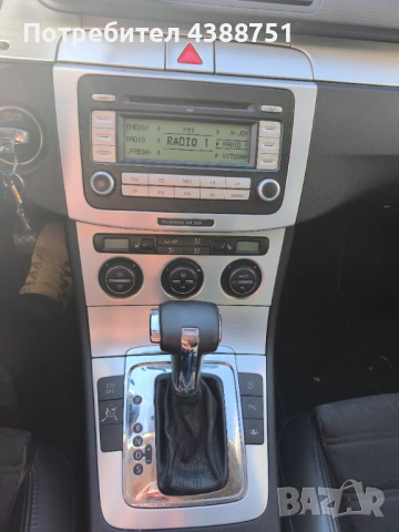 VW Passat 2.0TDI, снимка 9 - Автомобили и джипове - 53087793