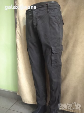 Blackzi- карго панталон, цвят графит, 4 джоба с капак, с ластик отдолу, мек пролетен памук, снимка 1 - Дънки - 44337626