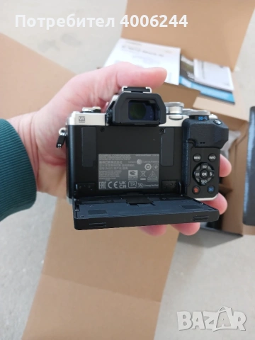 Фотоапарат Olympus E-M10 Mark IV , снимка 14 - Фотоапарати - 53737074