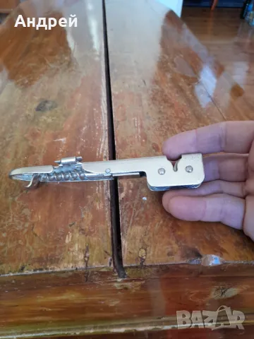 Стара отварачка,точило Universal, снимка 4 - Други ценни предмети - 48826602