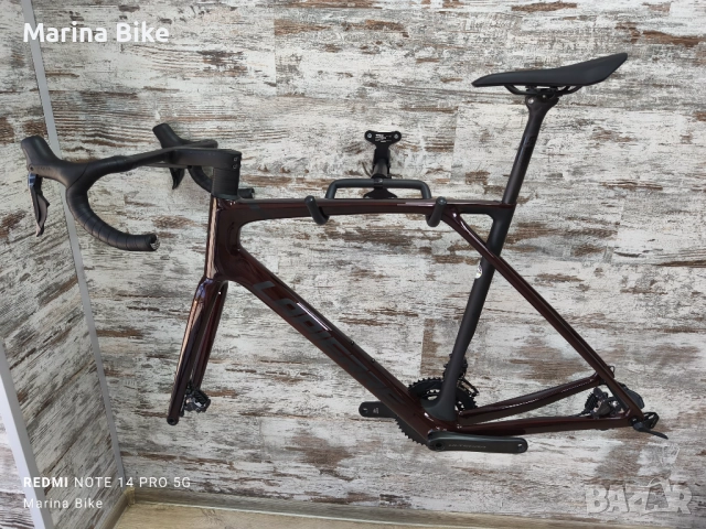 НОВ карбонов шосеен велосипед без капли Lapierre Xelius SL 8.0 Disc Ultegra Di2  , снимка 10 - Велосипеди - 46917395