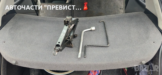 Тойота Корола Е12 2.0д4д 116кс на части Toyota Corolla E12 2.0 d4d Facelift , снимка 12 - Автомобили и джипове - 53574103