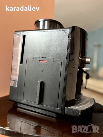 Кафе автомат Krups EA829810, снимка 4 - Кафемашини - 53342613
