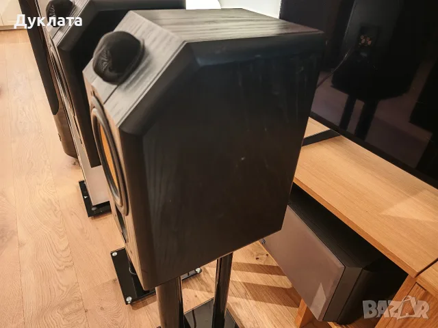 Продавам едни от известните и награждавани букшелф колони на Bower's & Wilkins CDM1 , заедно със сто, снимка 4 - Тонколони - 56169378