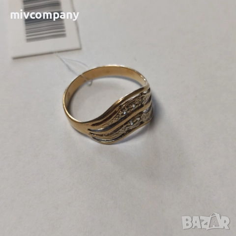 Златен пръстен 2.7гр, снимка 4 - Пръстени - 51441854