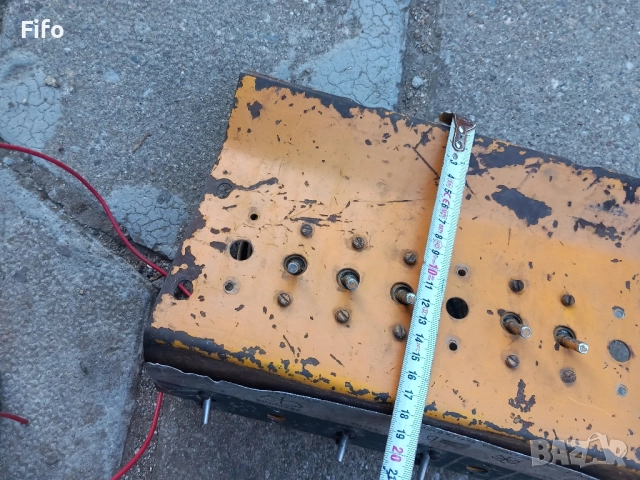 Табло с прекъсвачи/копчета /ключове , снимка 7 - Селскостопанска техника - 51800046