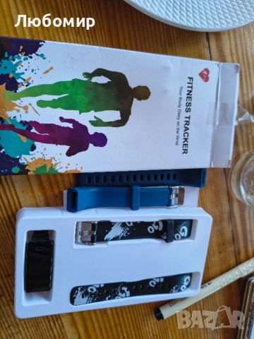 Смарт часовник за мъже и жени, фитнес тракер, кръвно налягане,