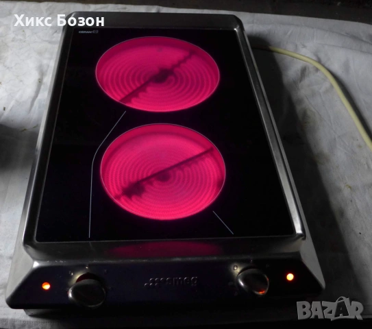 Качествен двоен кермичен котлон Smeg Italy