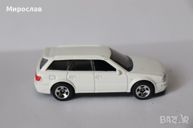1/64 HOT WHEELS AUDI AVANT RS 2 КОЛИЧКА МОДЕЛ, снимка 5 - Колекции - 52919892