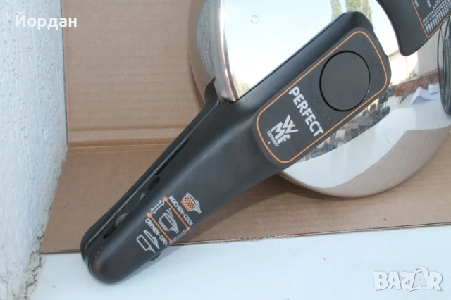 Немска тенджера под налягане ''WMF'' , снимка 5 - Съдове за готвене - 50584980