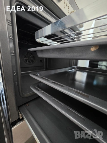 Свободностояща печка с керамични котлони Siemens, снимка 6 - Печки, фурни - 53683347