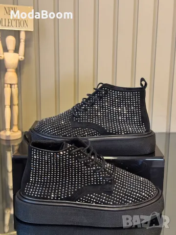 Черни дамски боти 