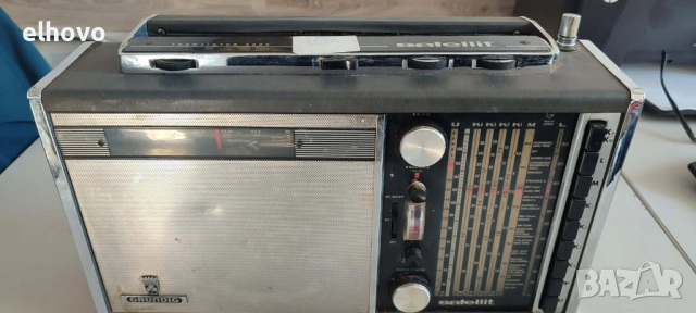 Радио Grundig Satelit Transistor 5000, снимка 4 - Радиокасетофони, транзистори - 53040597