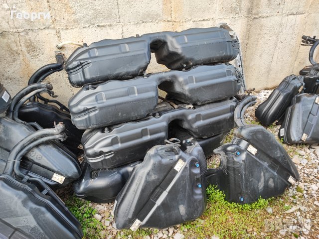 Ауспуси и резервоари от Мерцедес, снимка 4 - Части - 40225548