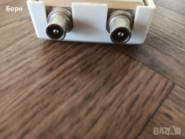 ТВ сплитер,усилва сигнала, снимка 4 - Приемници и антени - 50955548