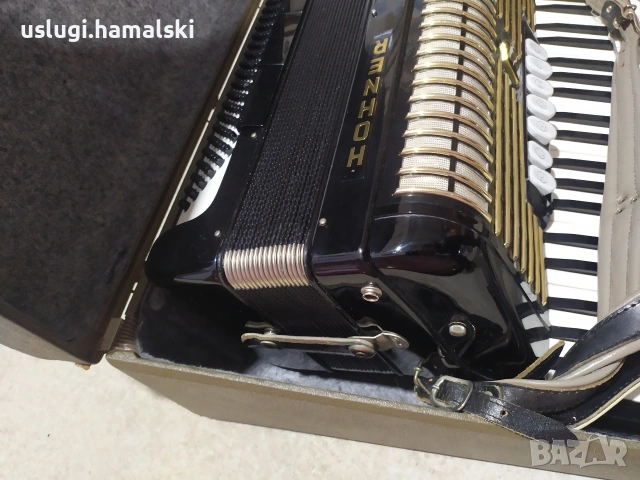 Акордеон Hohner 120 баса, снимка 5 - Акордеони - 53606464