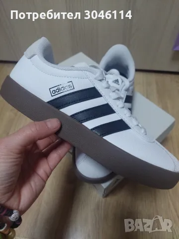 дамски маратонкиAdidas, снимка 4 - Маратонки - 49730854