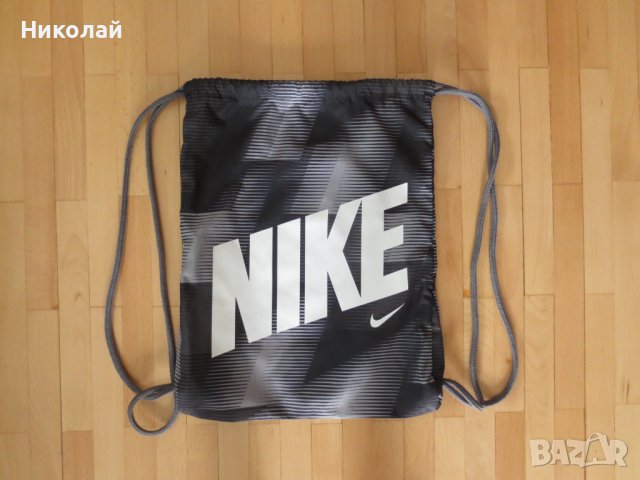 Nike Мешка, снимка 1 - Раници - 41799000