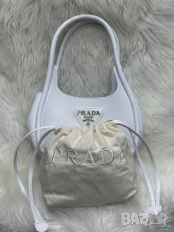 чанти prada, снимка 13 - Чанти - 51457813