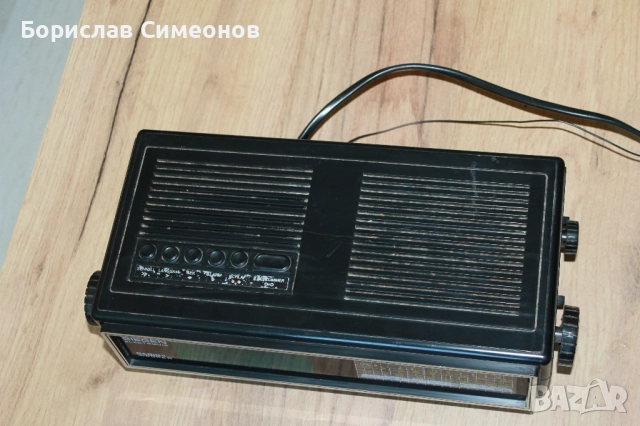 Радиочасовник , снимка 2 - Радиокасетофони, транзистори - 52740461