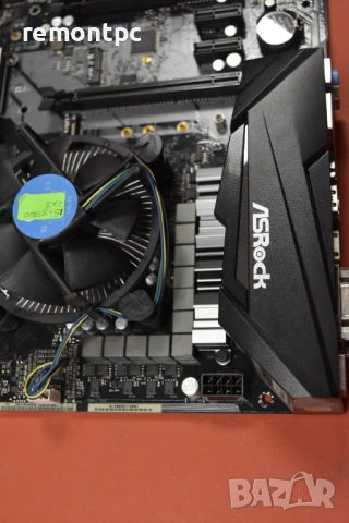 I5 8500 + B360M Pro 4 + 16 GB DDR4 - Дъно процесор и памет, снимка 9 - Дънни платки - 53592749