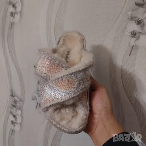  зимни чехли Mou номер 38 , снимка 3 - Чехли - 48045375