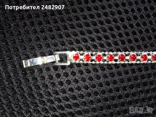 Блестяща дамска гривна, снимка 10 - Гривни - 49435307