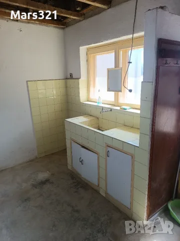 Продавам къща в Балчик - центъра, до старата автогара, снимка 12 - Къщи - 55957721