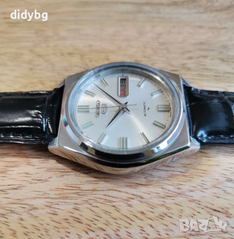 Часовник Seiko 5 Автоматик 1983 година, снимка 3 - Мъжки - 53749261