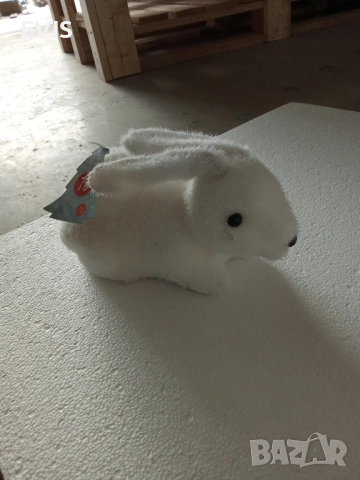 Продава се Нова декоративна фигура – зайче , Коледна украса, снимка 2 - Други - 51880848