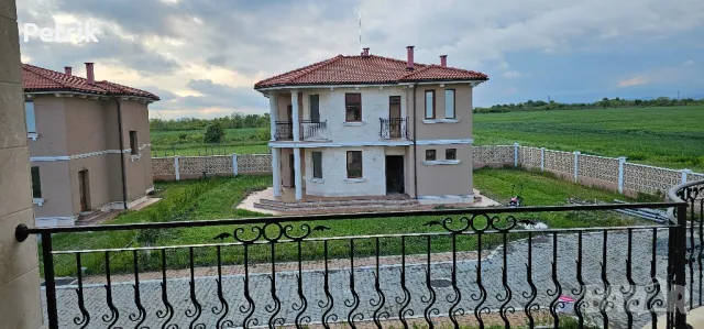 Панорамна гледка към Бургаския залив.Парцел 950м2 Поморие. Адрес: HG9X+CW поземлен имот с проект , снимка 11 - Парцели - 21829718