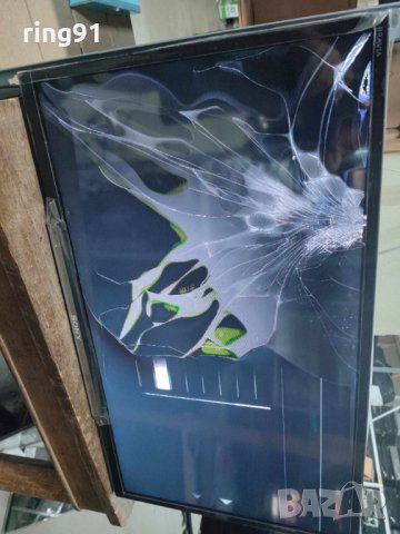 TV Sony KDL-32R420A На части 