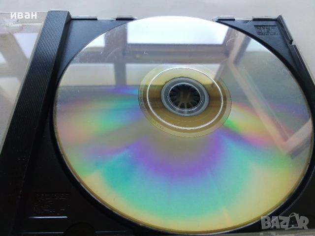 DVD филм -Презрение /с Бриджит Бардо/ - 2005г., снимка 4 - DVD филми - 51331641