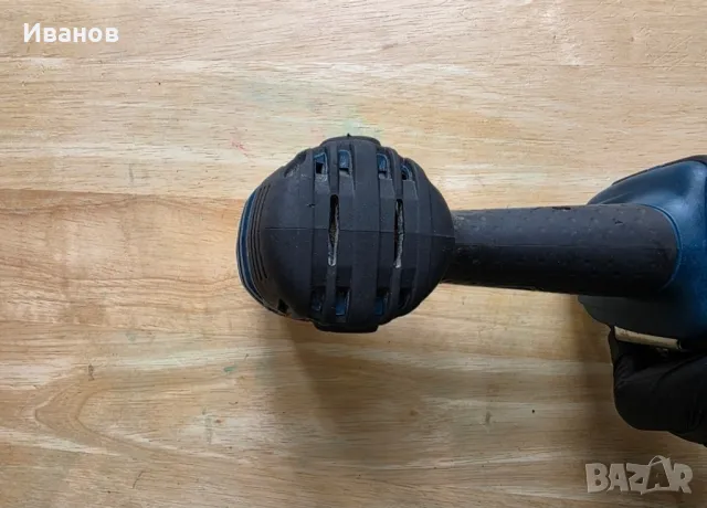 импакт бош Bosch GDR 18V LI, снимка 4 - Винтоверти - 50141579