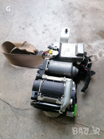 Предпазен Колан Преден Ляв Мерцедес W204 , снимка 8 - Части - 44795247