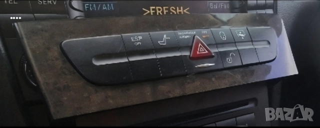 Централна конзола с бутони за Mercedes E-class W211, снимка 2 - Аксесоари и консумативи - 52427409